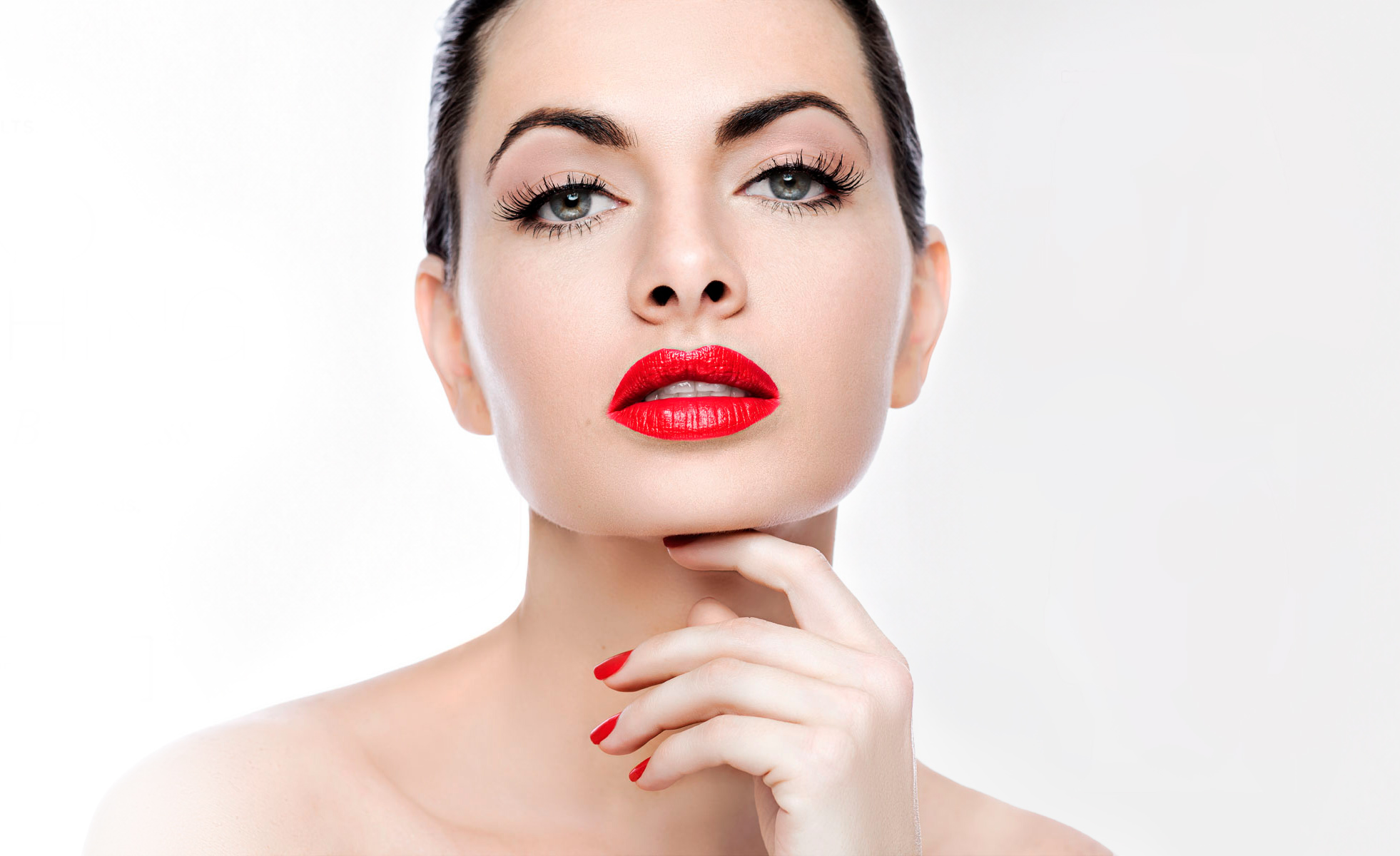 High-End Beauty Retouch